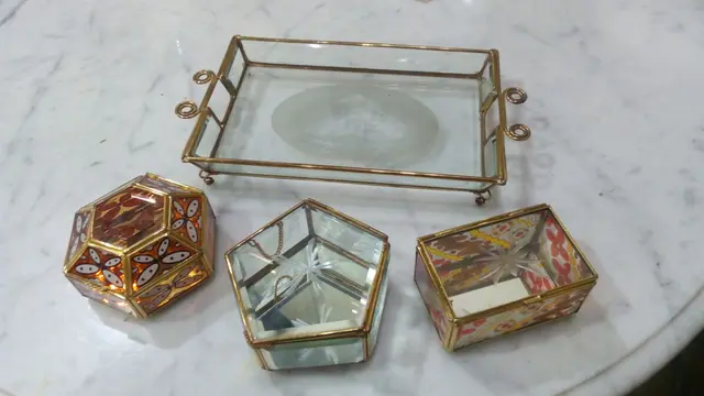 [Bintang] Ilustrasi suvenir pernikahan Kahiyang Ayu