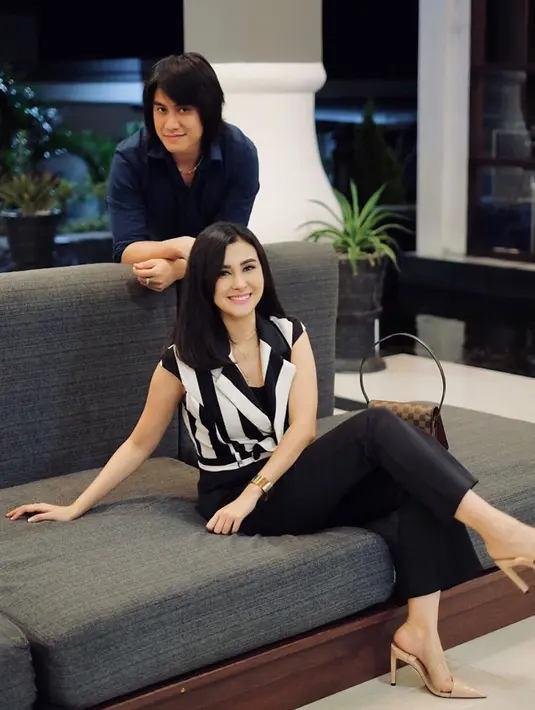 Kevin Aprilio dan Vicy Melanie (Instagram/vickymelanie)