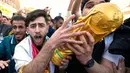 Timnas Irak berhasil mengamankan satu tiket tampil di Piala Dunia 2026 setelah mengalahkan Bolivia 2-1 di laga play-off antar-konfederasi di Stadion BBVA, Monterrey, Meksiko, Rabu 1 April 2026. (AP Photo/ Hadi Mizban)