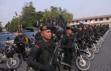 Ribuan polisi bersenjata laras panjang peringati Hari Bhayangkara