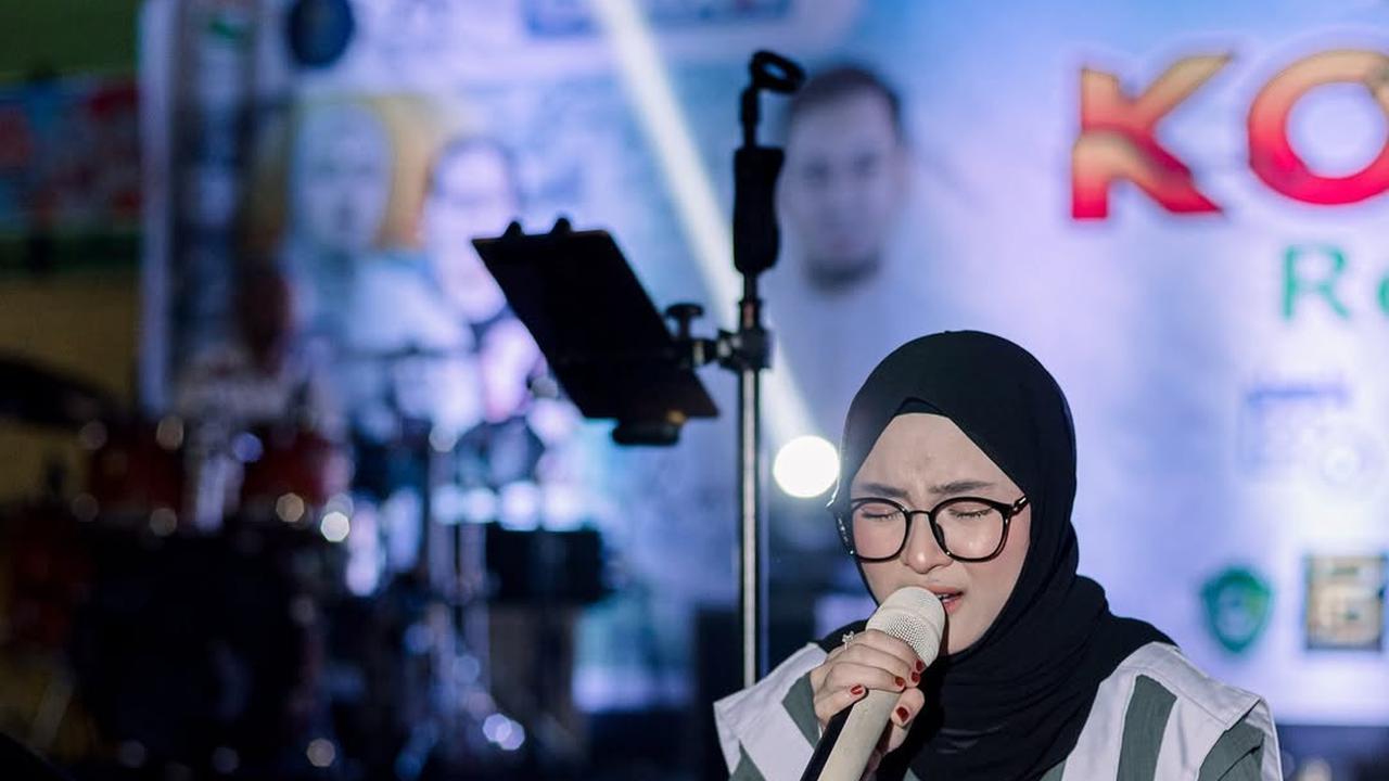 Potret Nissa Sabyan di Awal Karier yang Kini jadi Penyanyi Sukses dan Menikah dengan Ayus