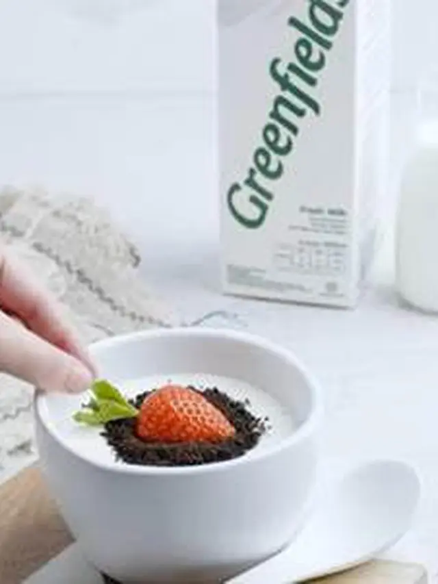 Strawberry Steamed Milk