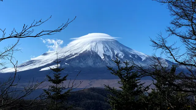 Gunung Fuji dari Oshino, prefektur Yamanashi