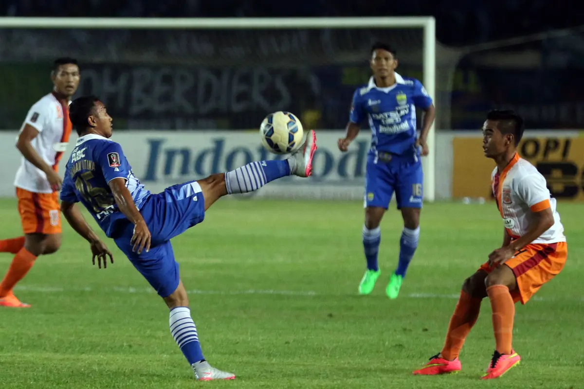 20150927-Piala-Presiden-2015-Bandung-Persib-Pusamania-Borneo-FC