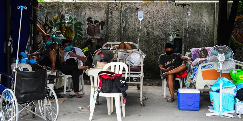 Rumah Sakit di Filipina Ubah Tempat Parkir Jadi Bangsal Pasien Covid-19