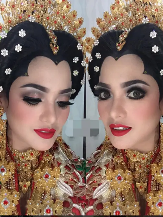 Sebelumnya Ririn Ekawati pernah menikah dengan anak dari pengusaha Tanri Abeng, Edwin Abeng. Akan tetapi Ririn dan Edwin berpisah pada tahun 2008. (Via Instagram/@ririnekawati)