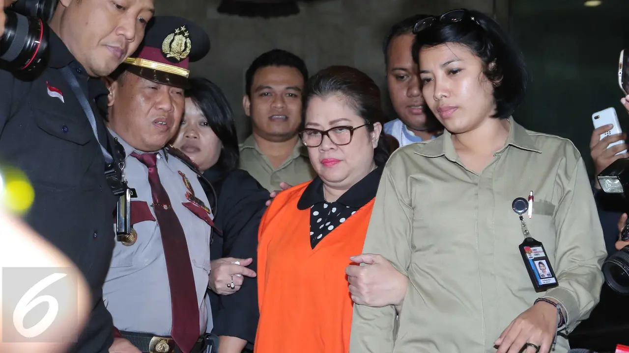 20151021-Anggota DPR Dewi Yasin Limpo Resmi Ditahan KPK-Jakarta
