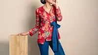 Tetap Elegan, Ini 7 Rekomendasi Atasan Batik Wanita Modern untuk Kantor dan Santai