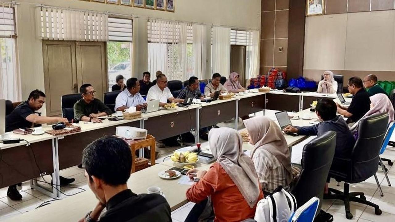 Dishut Kalsel Siapkan Arsitektur REDD+ Kalsel untuk Penurunan Emisi