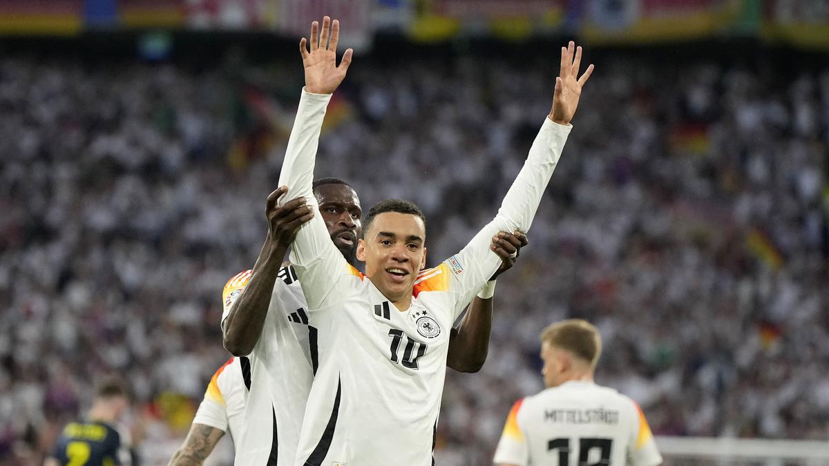 Jamal Musiala Diam-diam Ngefans Lamine Yamal: Keren Banget, Dulu Saya