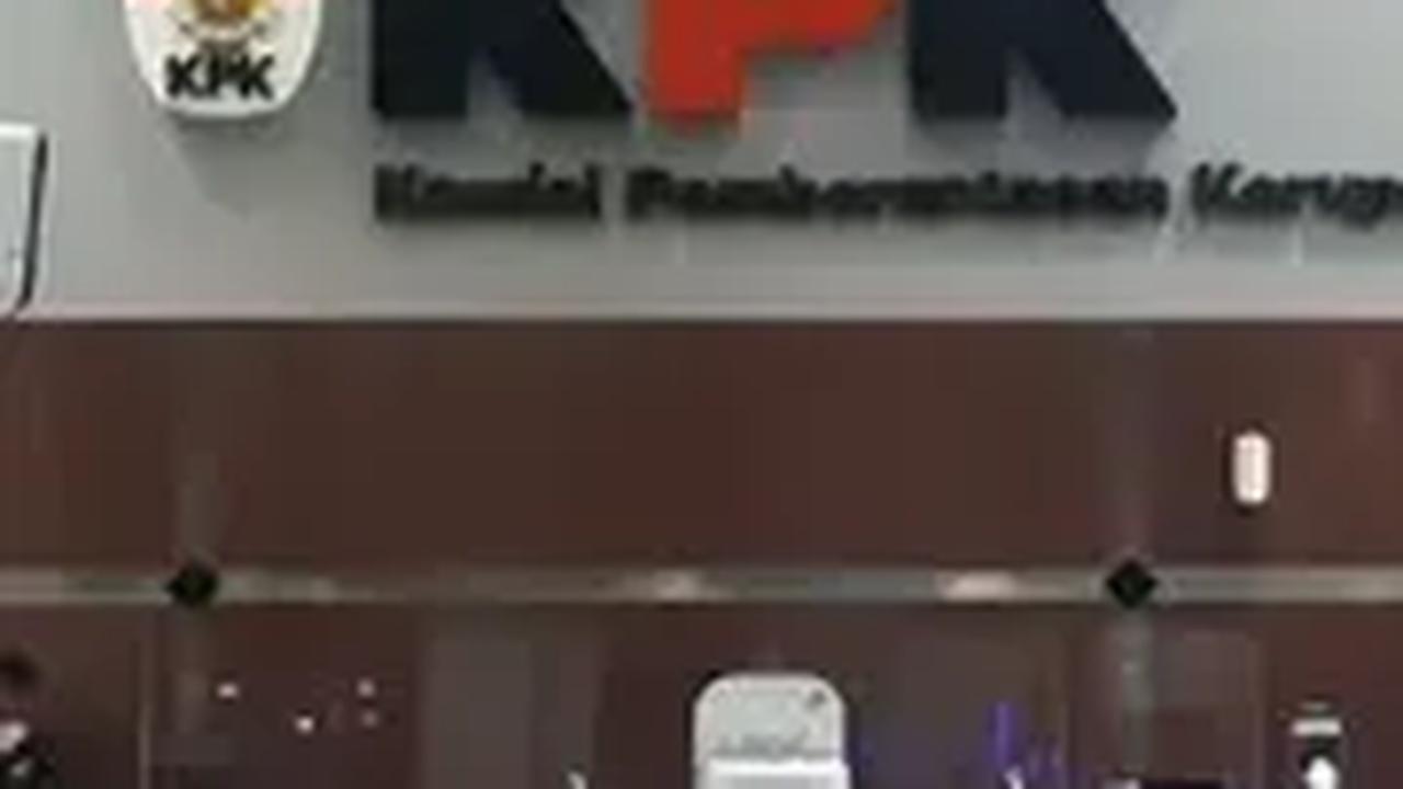 Dalam laman laporan harta kekayaan penyelenggara negara (LHKPN) yang diakses melalui elhkpn.kpk.gomid, Budi tercatat memiliki harta sebesar Rp101.018.800.000. Harta itu dia laporkan pada Februari 2023 saat menjabat Wakil Menteri Desa, Pembangunan Daerah T