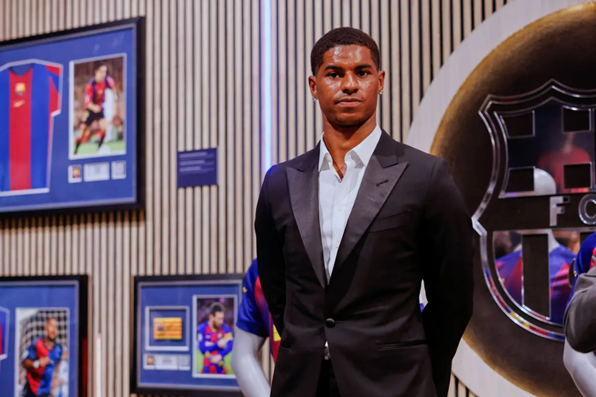 Foto: Pamer Nomor Punggung 14, Marcus Rashford Resmi Membela Barcelona