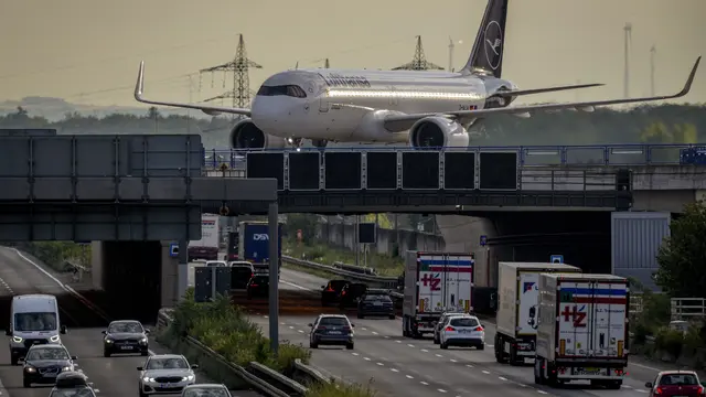 Pekerja Mogok, 1.000 Penerbangan Lufthansa Dibatalkan