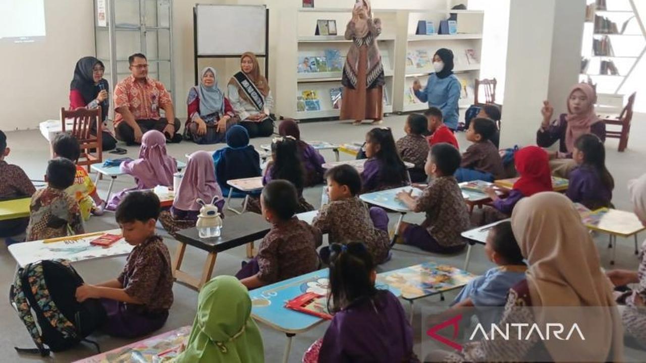 Perpusda Bangka Barat dan Bunda PAUD Perkuat Minat Baca Anak Usia Dini