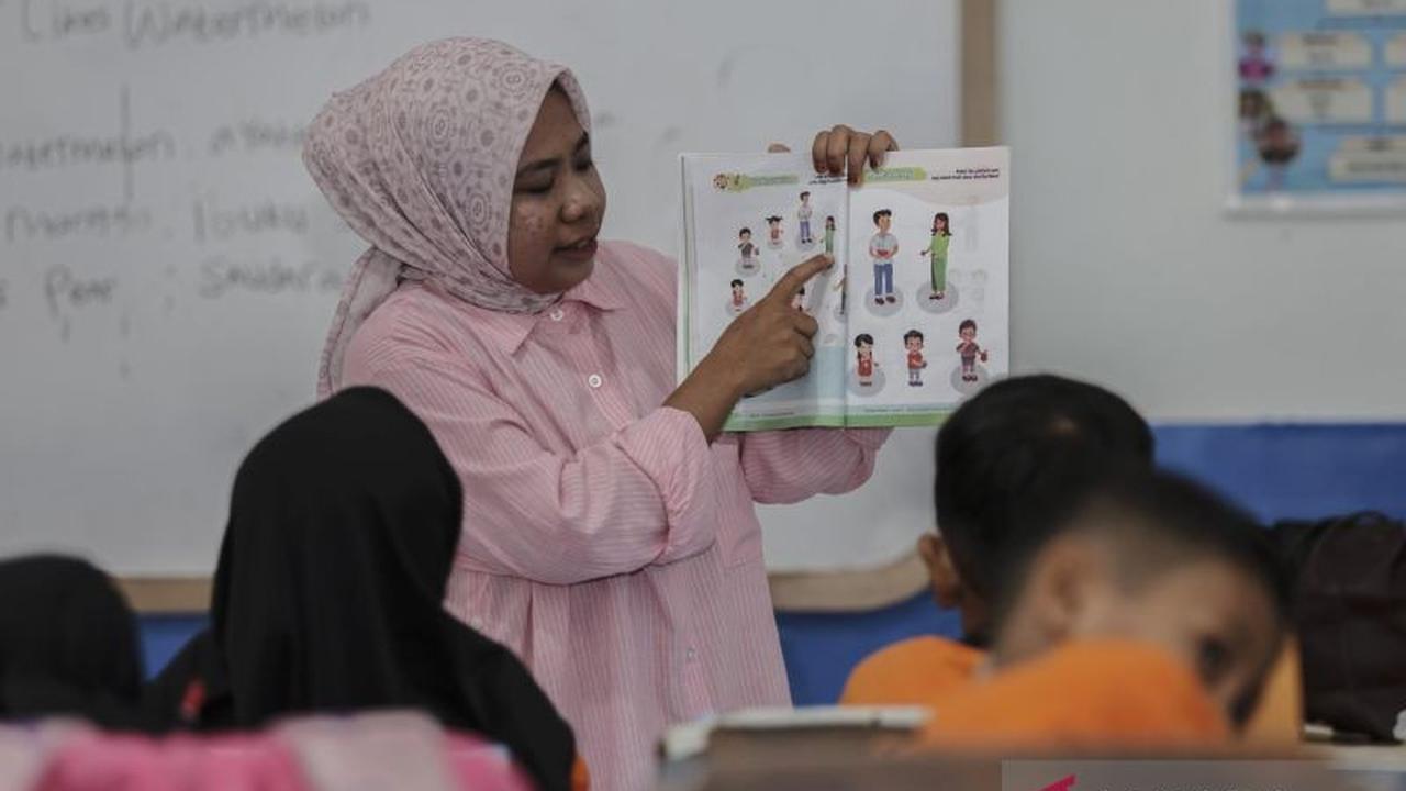 Kemendikdasmen Pastikan Penyaluran TPG ASN Bulanan, Tingkatkan Kesejahteraan Guru