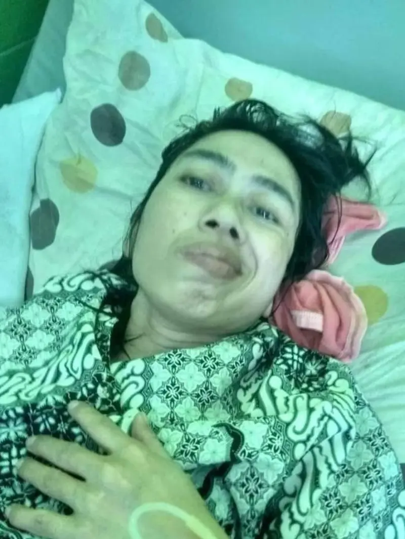 TKI Sutini masih tergolek lemah di rumah sakit lantaran sakit parah. (Liputan6.com/Dok. FMN/Muhamad Ridlo)