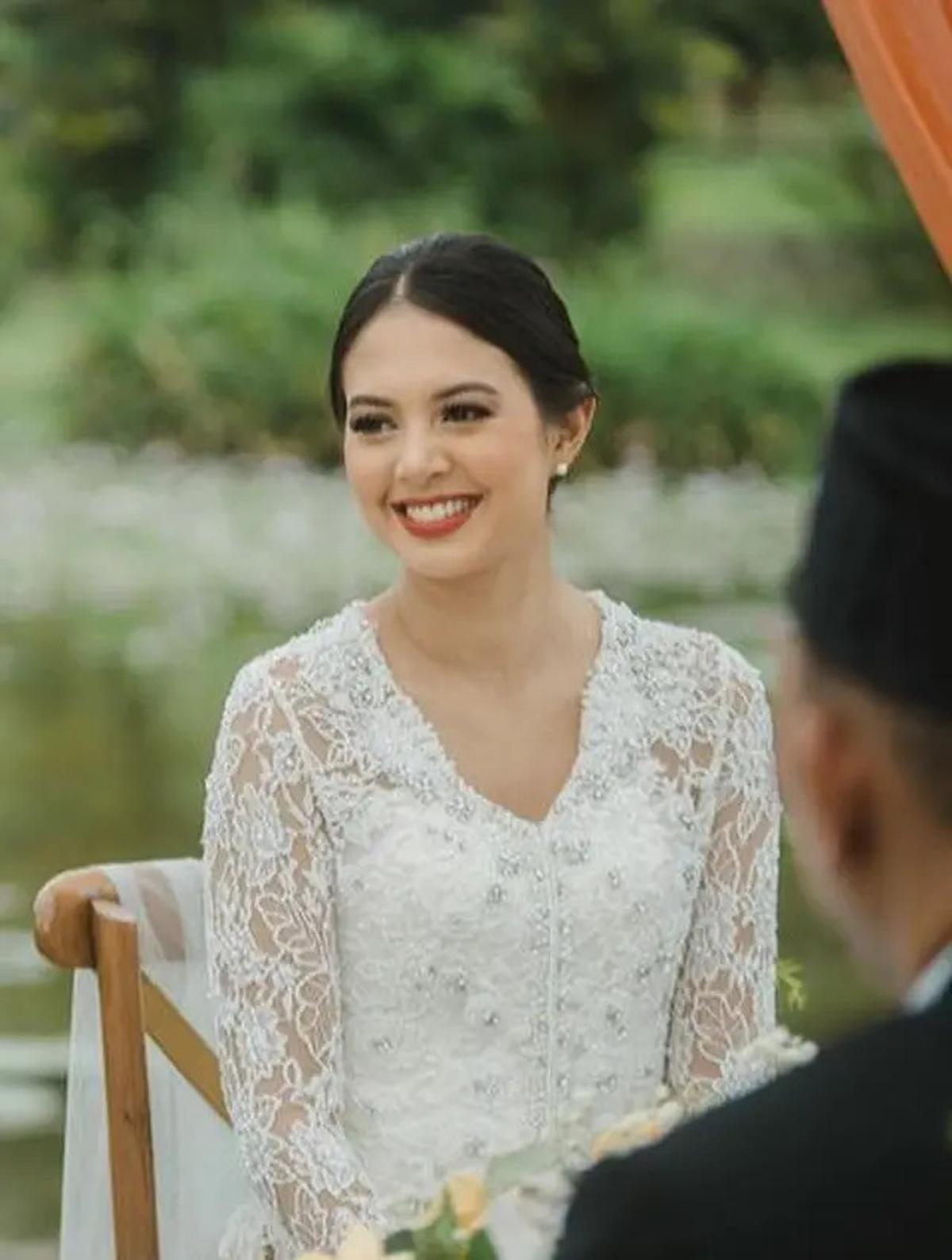 Gaya Kebaya Putih Ala Artis yang Menjadi Inspirasi Fashion, dari Mahalini hingga Sarah Menzel