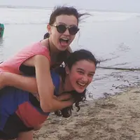 Kepergian Kimberly Ryder itu membawa berkah tersendiri buat sang adik, Natasha Irvina Ryder. (via instagram.com/natasharyder)