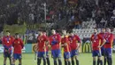 Para pemain Spanyol U-21 terlihat kecewa usai gagal meraih trofi juara Piala Eropa 2017 di Krakow, Polandia,(30/6/2017). Jerman U-21 menang atas Spanyol U-21 dengan skor 1-0. (AP/Czarek Sokolowski)