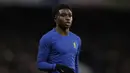 5. Tariq Lamptey - Bek kanan Timnas Inggris U-19 ini telah dimainkan Lampard di pengujung tahun 2019. Tariq Lamptey dinilai punya pergerakan yang sangat cepat di lapangan dan bisa bermain sebagai bek sayap kanan. (AFP/Adrian Dennis)