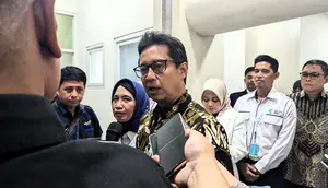 Menteri Kesehatan Republik Indonesia (Menkes RI) Budi Gunadi Sadikin sebut kasus Mpox di Asia relatif rendah, kok bisa? Jakarta (12/9/2024). Foto: Liputan6.com/Ade Nasihudin.