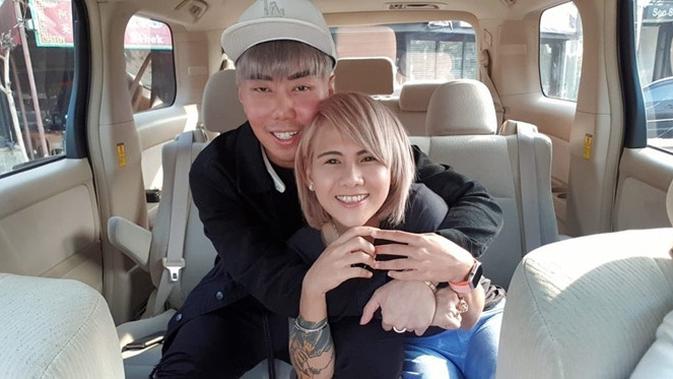 Roy Kiyoshi dan Evelyn (Sumber: Instagram/evelinnadaanjani)