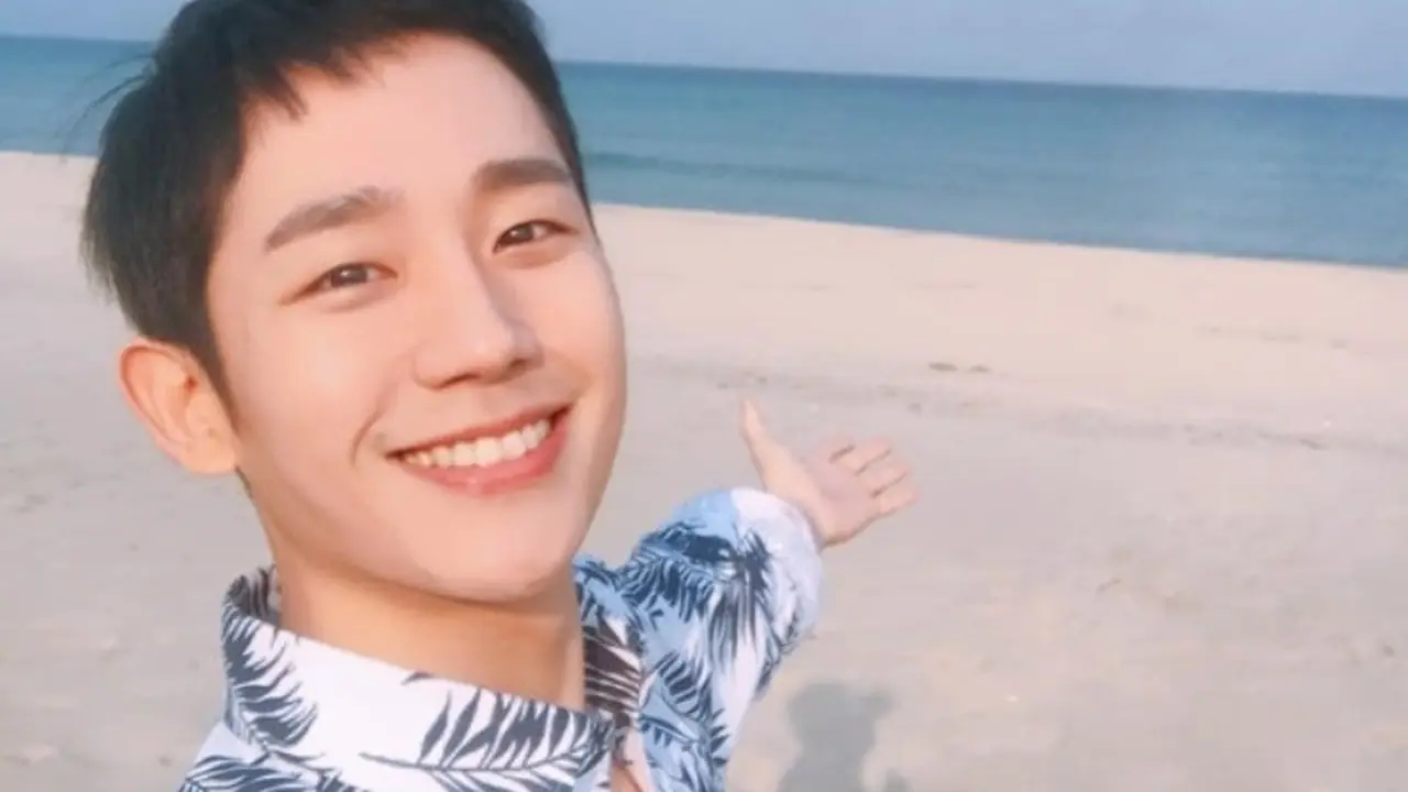 [Bintang] Pretty Noona Who Buys Me Food