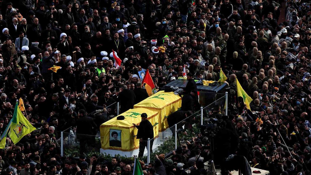 FOTO: Ribuan Warga Hadiri Pemakaman Pemimpin Hizbullah Hassan Nasrallah dan Wakilnya Sayyed Hashim Safieddine