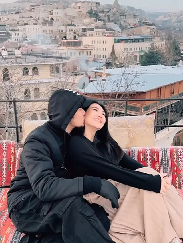 Via Vallen liburan di Turki (Instagram/viavallen)