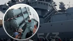 Kapal fregat Rusia Marshal Shaposhnikov bersama Admiral Tributs dan kapal tanker Pechenga bersandar di Tanjung Priok, Jakarta, dalam kunjungan persahabatan Rusia-Indonesia.

Pada Open Ship Day, Jumat (2/10/2026), masyarakat berkesempatan naik dan melihat langsung kapal perang Rusia ini.