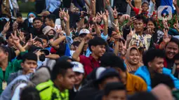 Massa pendukung Prabowo-Gibran saat melakukan aksi unjuk rasa di kawasan Patung Kuda, Jakarta Pusat, Jumat (19/4/2024). (Liputan6.com/Angga Yuniar)