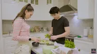 Detail Dapur Rumah Luna Maya yang Bergaya Modern Klasik, Punya Kompor Profesional Bak Restoran Mewah