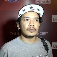 Kotak akan menampilkan kejutan spesial di konsernya yang bertajuk The Biggest Concert Long Live Kotak X Anggun. Ini alasan kamu wajib nonton konser Kotak yang digelar pada Rabu, (23/11/2016) pukul 21.00 WIB di SCTV.