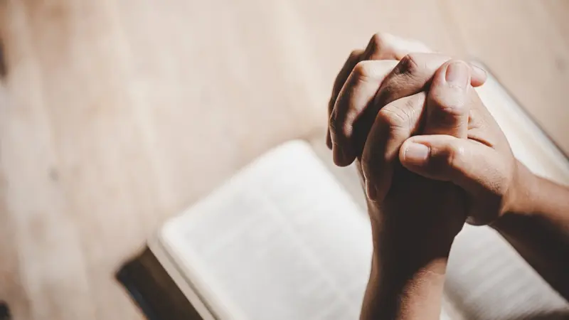 7 Doa Kristiani untuk Orang Sakit Beserta Kutipan Ayat Alkitab, Penuh  Syukur - Hot Liputan6.com