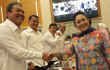 FOTO: Tegasnya Titek Soeharto Desak Menteri KKP Seret Dalang Pagar Laut Tangerang ke Jalur Hukum