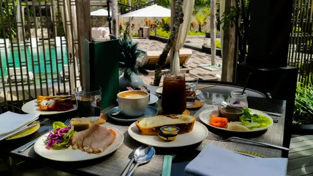 Comeback di Indonesia, Hotel Mewah Ini Jadi Oase Ketenangan dan Kuliner Gastronomi di Tengah Hiruk Pikuk Canggu