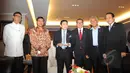 Menko Polhukam Tedjo Edhy (kiri) dan Mendagri Tjahjo Kumolo (kedua kiri) menemui pimpinan DPR RI di Komplek Parlemen, Senayan, Jakarta, Rabu (1/4/2015). Pertemuan tersebut terkait pengajuan calon Kapolri Komjen Badrodin Haiti. (Liputan6.com/Helmi Afandi)