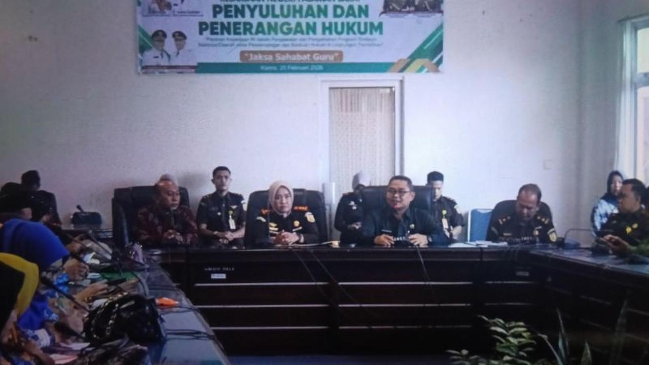 Kejari Pasaman Barat Buka Ruang Konsultasi Hukum, Dampingi Kepala Sekolah Kelola Anggaran
