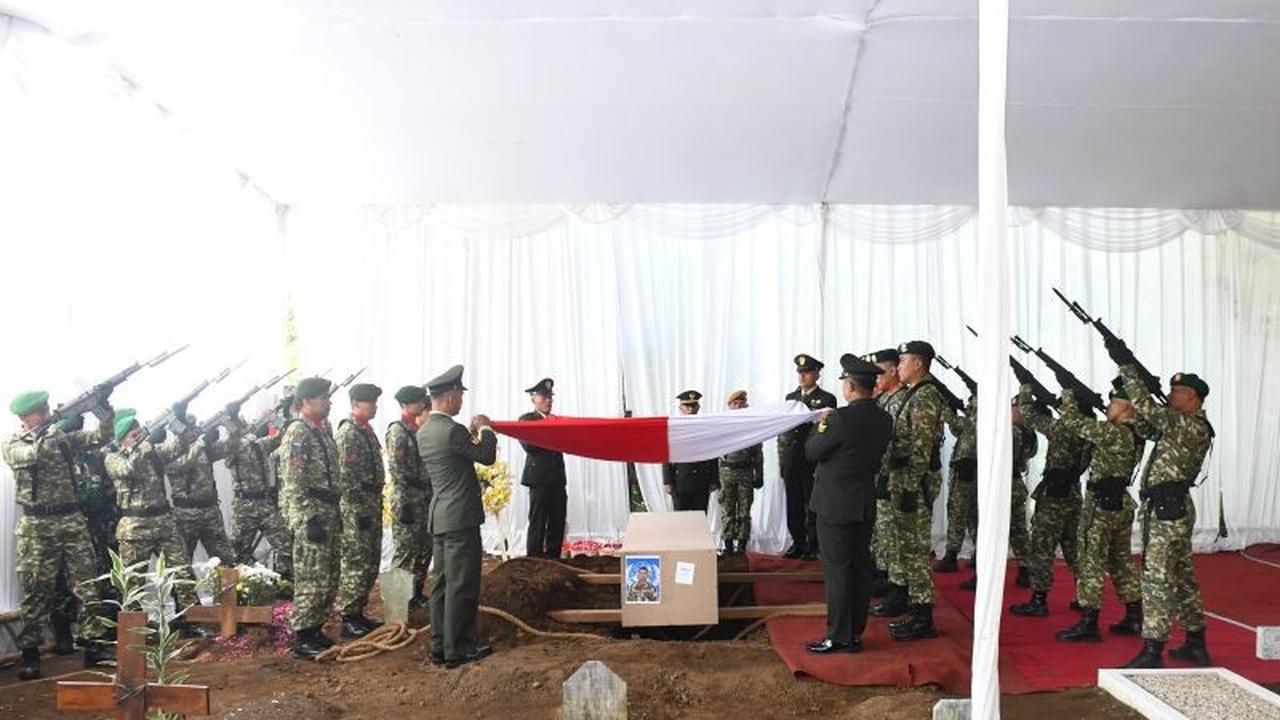Pangdam Udayana Pimpin Penghormatan Terakhir Prajurit Gugur Misi Lebanon