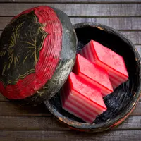 Ilustrasi kue lapis merah putih./Copyright shutterstock.com