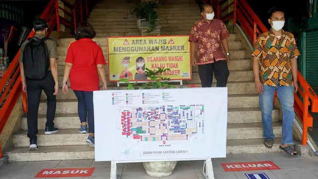 Potret Penerapan Protokol COVID-19 di Pasar Tambak Rejo, Surabaya