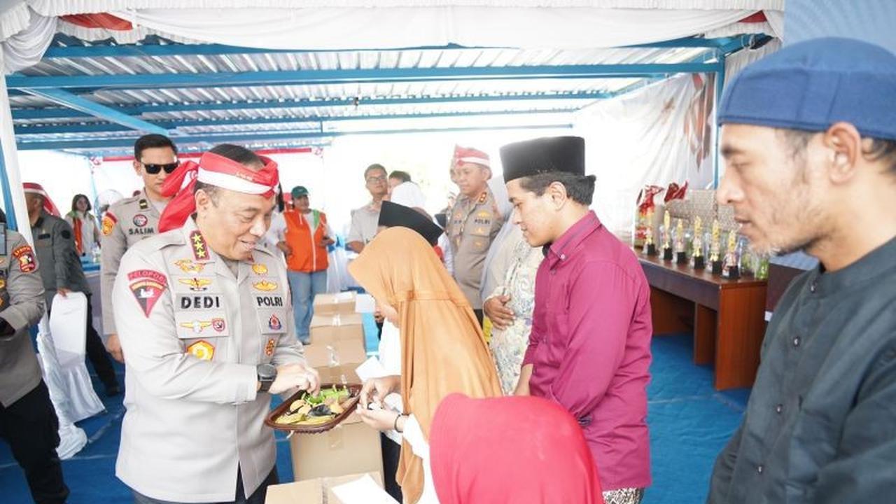 Trivia: 35 Tahun Mengabdi, Wakapolri Bagikan Kebahagiaan Lewat Bakti Sosial di Semarang