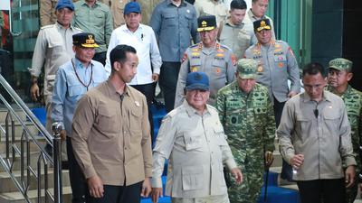 Prabowo Kunjungi NTT Hari Ini, Pastikan Penanganan Gempa Berjalan Baik