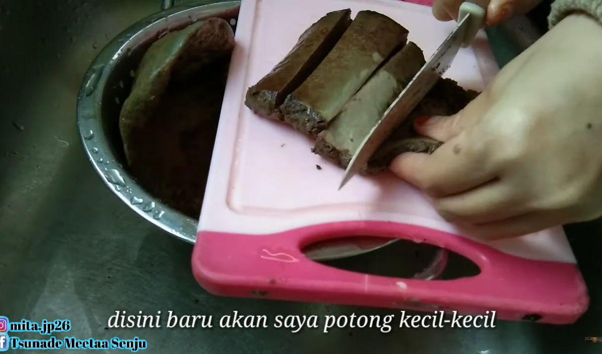 <b>5. Potong Kecil-kecil Limpa</b><br>