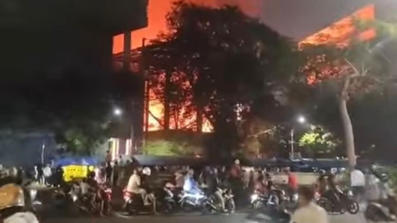 Kebakaran di Museum Nasional, terjadi pada Sabtu malam (16/9/2023).