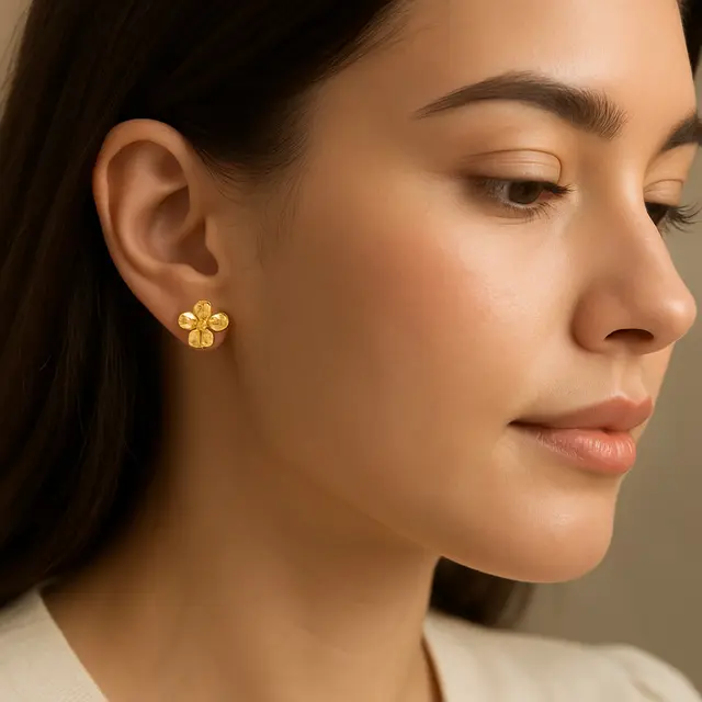 Model Anting Emas Kecil