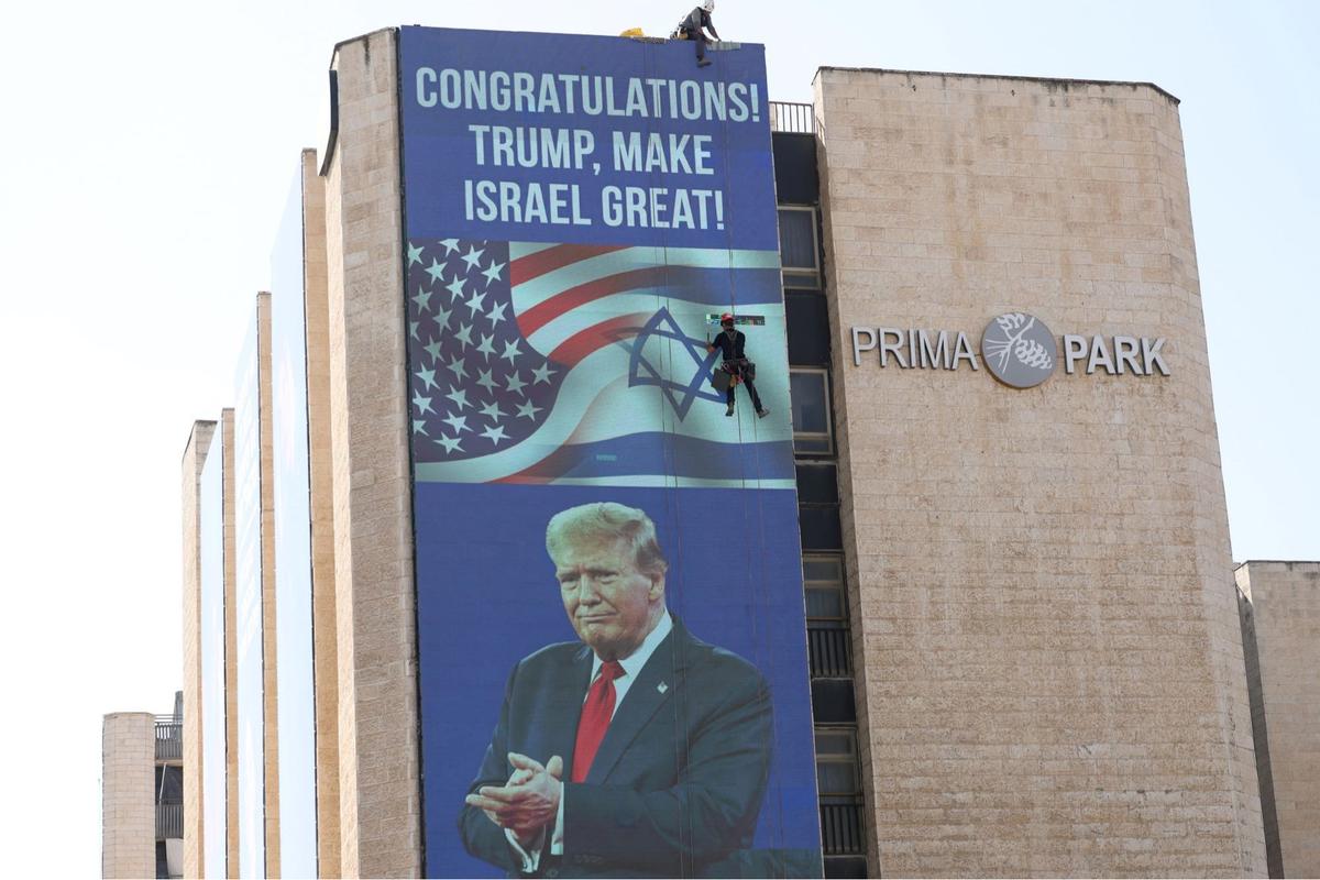 Donald Trump Menang Pemilu AS, Billboard Raksasa 'Make Israel Great' Terpampang di Yerusalem