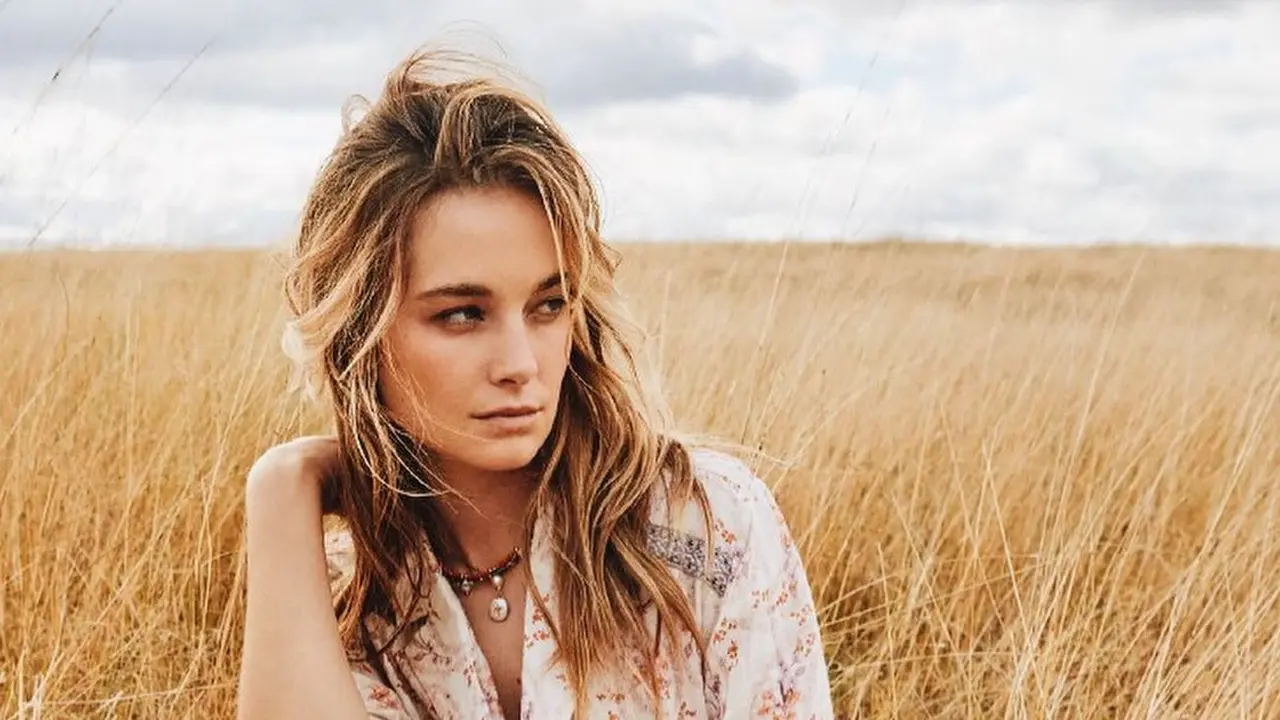 Pengakuan Model Victoria's Secret yang Alami Masalah Mental Setelah Show