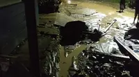 kondisi di lokasi banjir bandang di desa Bolapapu, Kecamatan Kulawi, Sigi, Sabtu malam (8/8/2020). (Foto:Dokumentasi warga).