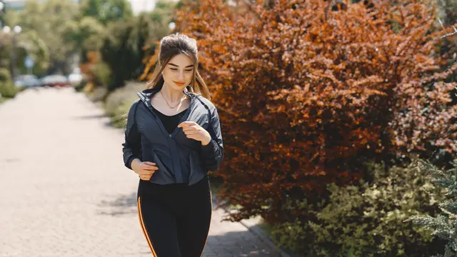 wanita oktober olahraga pagi